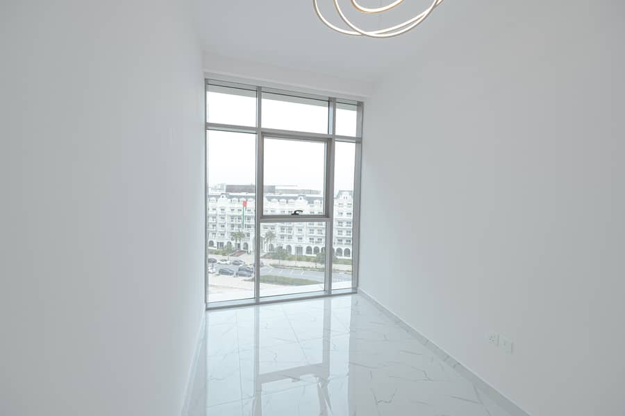 7 Image 7