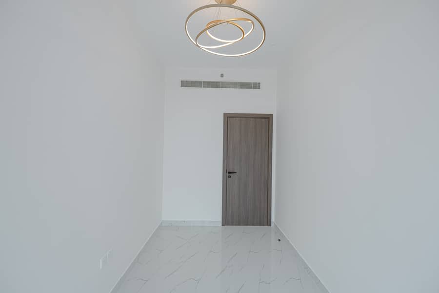 11 Image 11