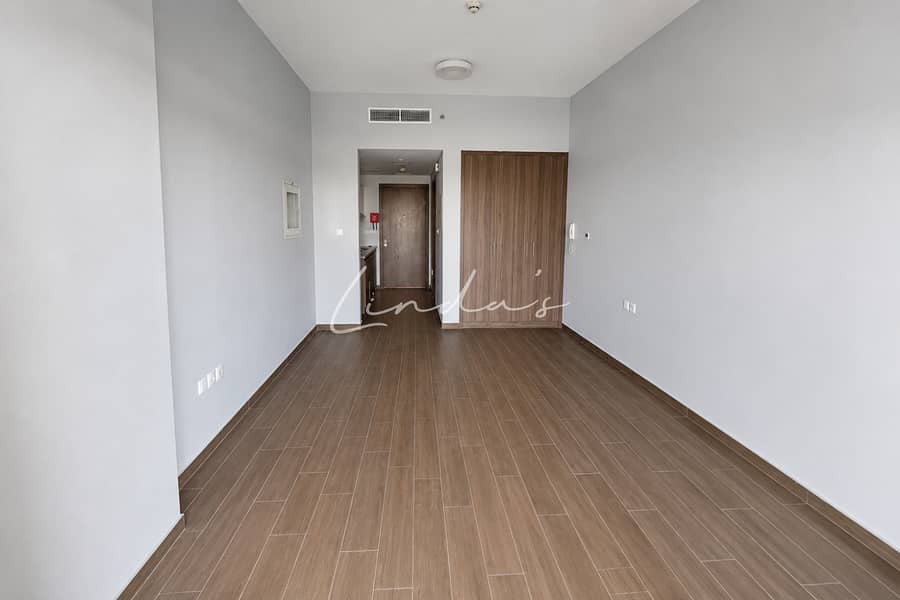 9 Image 4