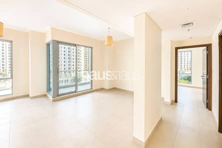 2 Bedroom Flat for Rent in Dubai Marina, Dubai - Unfurnished | Chiller free | Low Floor