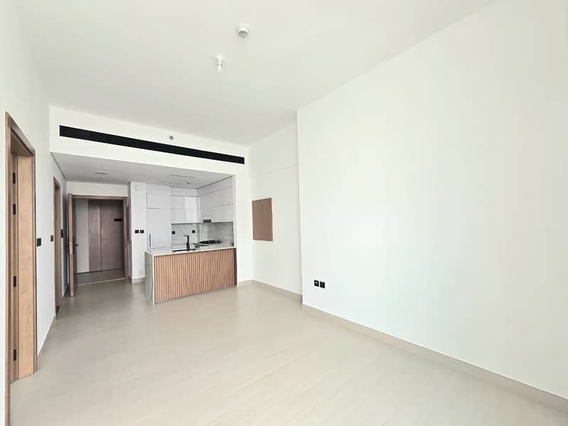 5 Image 5