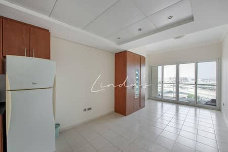 Studio zum zur Miete in Jumeirah Lake Towers (JLT), Dubai - Copy_of_GCS-8353-Edit^202501291330214845^18649. jpg
