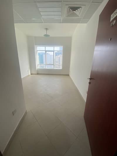 1 Bedroom Apartment for Rent in Al Majaz, Sharjah - WhatsApp Image 2026-06-09 at 8.16. 44 PM (2). jpeg 1 Bedroom Apartment for Rent in Al Majaz, Sharjah - WhatsApp Image 2026-06-09 at 8.16. 44 PM (2). jpeg