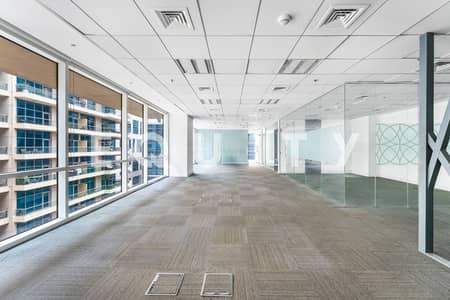 Office for Rent in Business Bay, Dubai - Vacant Now | Corner Office | 5 Parking Spaces