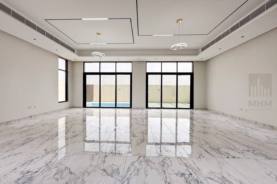 Vacant | Luxurious 5 BHK + Maid | Best Quality Vacant | Luxurious 5 BHK + Maid | Best Quality