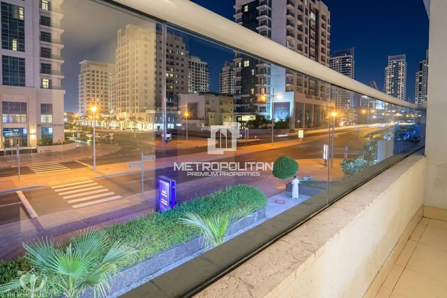 Exclusive | Near Metro | Fitted Kitchen | Rented Exclusive | Near Metro | Fitted Kitchen | Rented