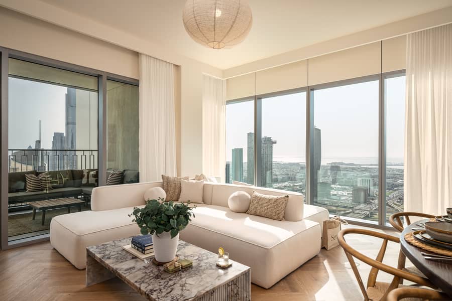 3 Downtown Views ll_T1_4809(Web)-4. jpg