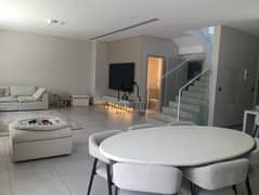 فیلا في MAG City،دستركت 7،مدينة محمد بن راشد (MBR City) 4 غرف 375000 درهم - 15444894
