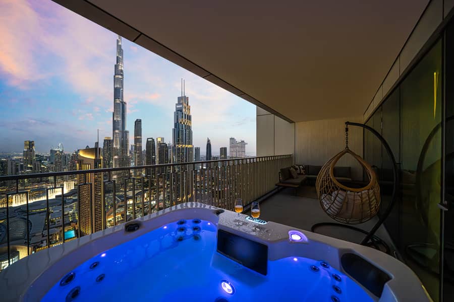 22 Downtown Views ll_T1_4809(Web)-48. jpg