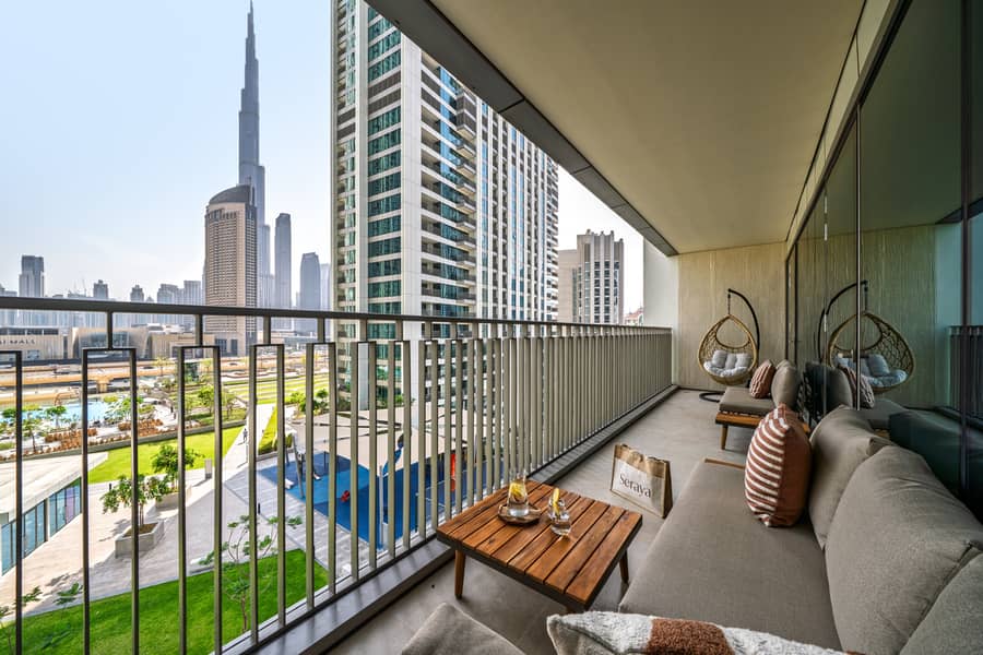 21 Downtown Views ll_T2_508(Web)-4. jpg