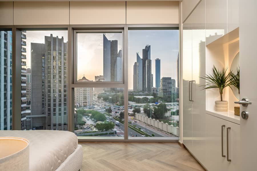 29 Downtown Views ll_T2_508(Web)-23. jpg