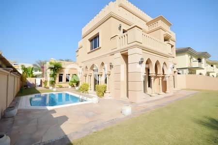 5 Bedroom Villa for Rent in Palm Jumeirah, Dubai - G+2 | Available Now | Many Options | 5 Bedrooms 5 Bedroom Villa for Rent in Palm Jumeirah, Dubai - G+2 | Available Now | Many Options | 5 Bedrooms