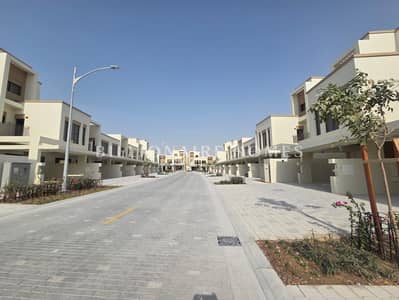 4 Bedroom Townhouse for Sale in DAMAC Lagoons, Dubai - CB - (3). jpeg 4 Bedroom Townhouse for Sale in DAMAC Lagoons, Dubai - CB - (3). jpeg
