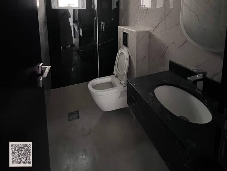 17 f74eb4ce-dbdd-4888-b533-6fc250435e5f. jpg