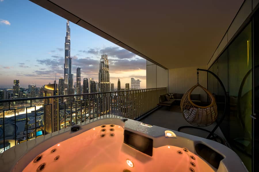 22 Downtown Views ll_T1_3809(Web)-53. jpg