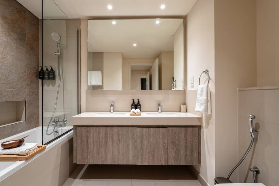 45 Downtown Views ll_T1_210(web)-43. jpg