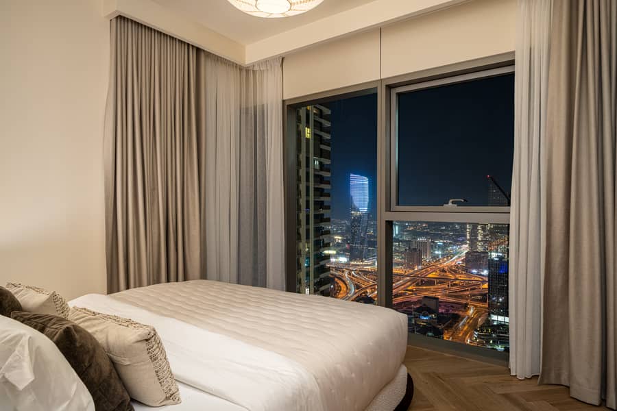 42 Downtown Views ll_T2_5108(Web)-44. jpg