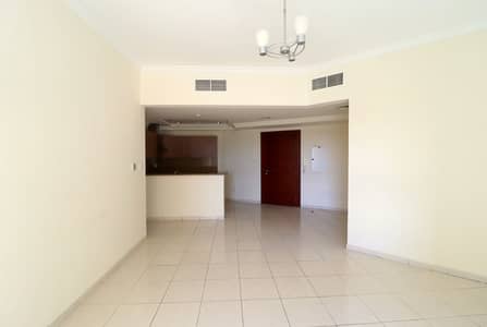 Modern Style 2 B/R | Balcony | Covered parking Modern Style 2 B/R | Balcony | Covered parking