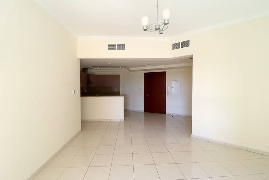 شقة في واحة دبي للسيليكون 2 غرف 60000 درهم - 4470171