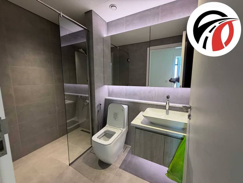 Spacious 2 BHK Apartment with Open Views & Balcony - Image 15