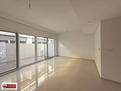 4 Bedroom Townhouse for Rent in DAMAC Hills 2 (Akoya by DAMAC), Dubai - WhatsApp Image 2026-06-10 at 7.17. 08 PM (2). jpeg 4 Bedroom Townhouse for Rent in DAMAC Hills 2 (Akoya by DAMAC), Dubai - WhatsApp Image 2026-06-10 at 7.17. 08 PM (2). jpeg