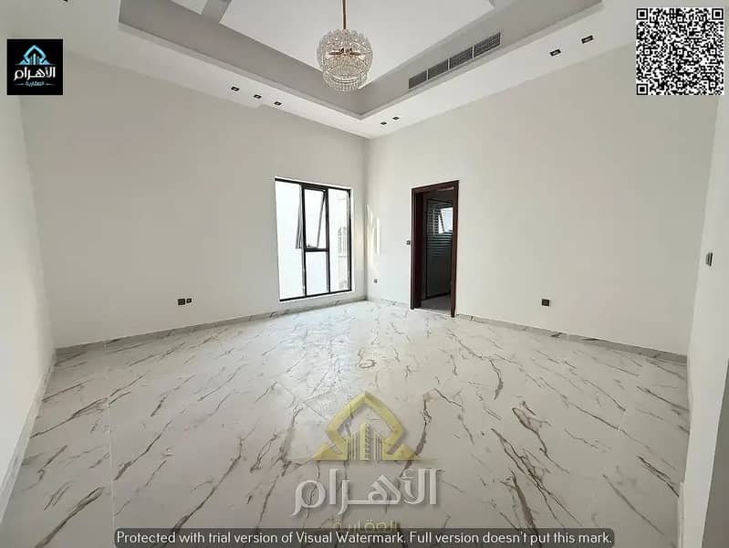 17 841136361-1066x800. webp