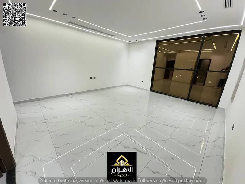 19 844125818-1066x800. webp