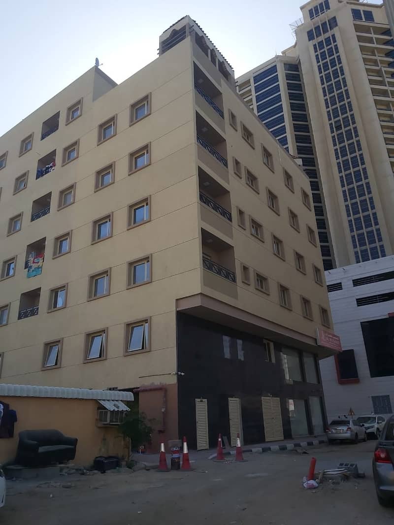 Здание в Аль Рашидия, 12500000 AED - 4334492