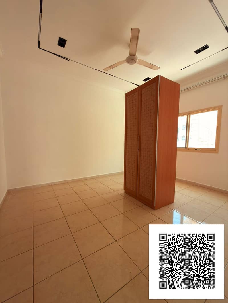 8 1000297974. jpg