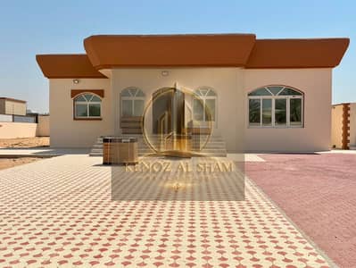 فیلا 5 غرف نوم للايجار في النوف، الشارقة - 42cb9c98-9e84-49d5-ae0a-eaeab31a0e23. jpg فیلا 5 غرف نوم للايجار في النوف، الشارقة - 42cb9c98-9e84-49d5-ae0a-eaeab31a0e23. jpg