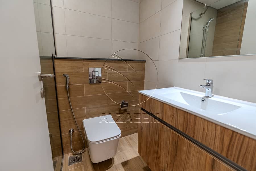 PRICE DROPPED | 2 Payments | Facing the Pool – pohled 6
