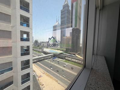 Office for Rent in Sheikh Zayed Road, Dubai - IMG_9154. jpeg Office for Rent in Sheikh Zayed Road, Dubai - IMG_9154. jpeg