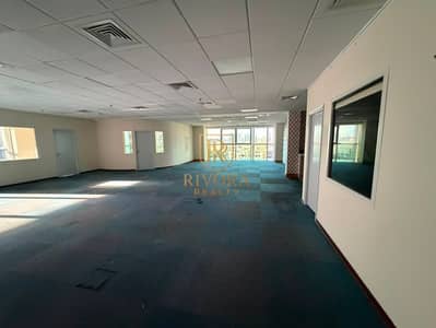 Office for Rent in Bur Dubai, Dubai - WhatsApp Image 2026-06-11 at 10.11. 40. jpeg Office for Rent in Bur Dubai, Dubai - WhatsApp Image 2026-06-11 at 10.11. 40. jpeg