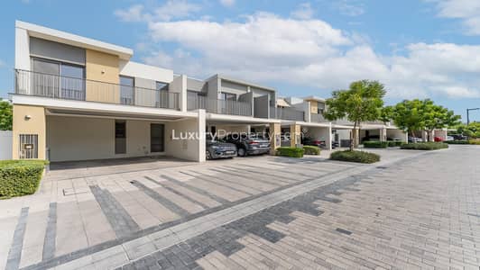 4 Bedroom Townhouse for Rent in Tilal Al Ghaf, Dubai - Single Row | Water feature | Park Facing 4 Bedroom Townhouse for Rent in Tilal Al Ghaf, Dubai - Single Row | Water feature | Park Facing