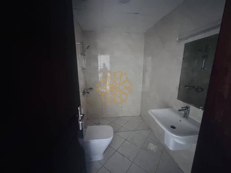 7 38185. jpg