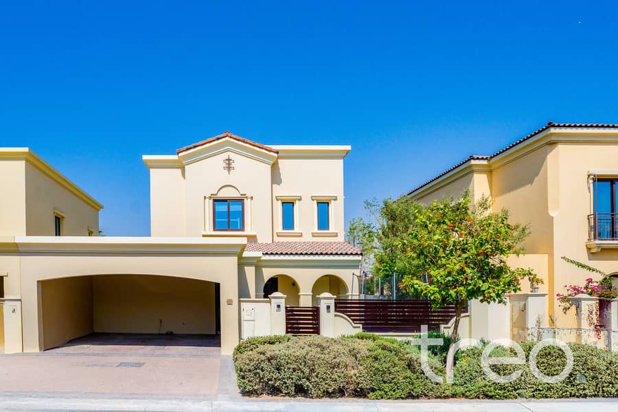 19 Front Ext. jpg