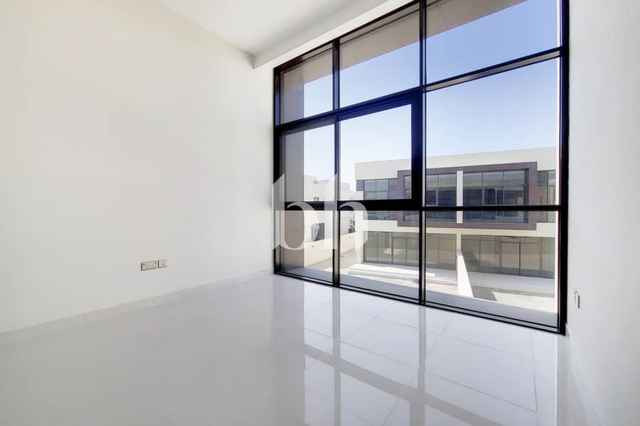 11 images image img