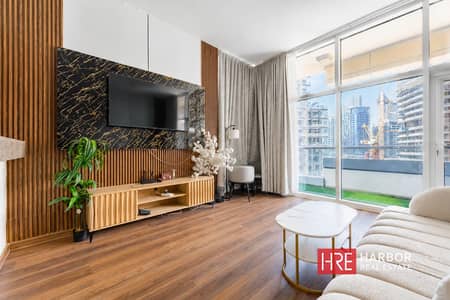 Studio for Rent in Business Bay, Dubai - High Floor | Canal View | Move-in Ready Studio for Rent in Business Bay, Dubai - High Floor | Canal View | Move-in Ready