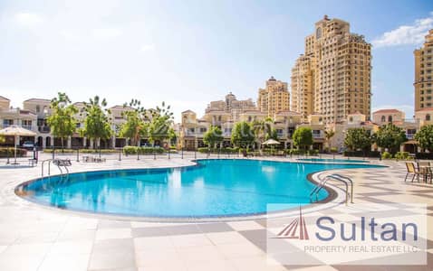 2 Bedroom Flat for Sale in Al Hamra Village, Ras Al Khaimah - Oceanfront Oasis: Luxurious 2BR, Stunning Upgrades