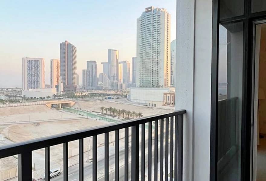Fully Furnished | Partial Canal | Ideal location Fully Furnished | Partial Canal | Ideal location