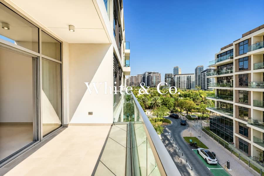 Partial Park View | Bright | Unfurnished Partial Park View | Bright | Unfurnished