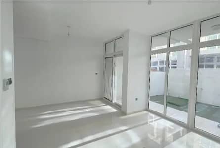 3 Cпальни Таунхаус в аренду в Дамак Хиллс 2, Дубай - WhatsApp Image 2026-06-10 at 17.47. 44 (1). jpeg 3 Cпальни Таунхаус в аренду в Дамак Хиллс 2, Дубай - WhatsApp Image 2026-06-10 at 17.47. 44 (1). jpeg