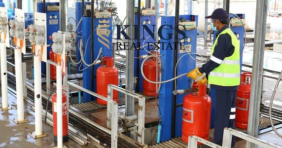 Factory in vendita a Al Jazeera Al Hamra Industrial, Ras Al Khaimah - brothers-gas-lpg-bottling-overview-b-1024x536. jpg