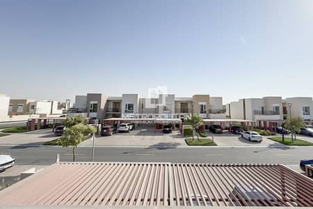 2 Bedroom Flat for Sale in Dubai South, Dubai - Affordable Corner Unit | Family-Friendly Community