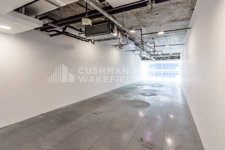 Office de  à à louer à Business Bay, Dubai - Bureau à Business Bay，Blue Bay Tower, 193420 AED - 15451299