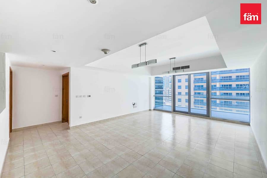 Big Layout | 4 Cheques | Vacant | Prime Location Big Layout | 4 Cheques | Vacant | Prime Location