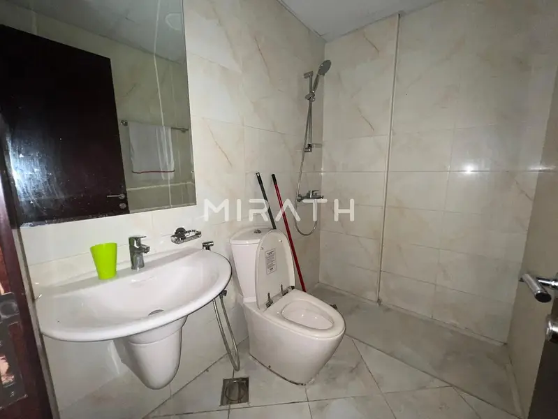 WELL MAINTAINED I FAMILY BUILDING | STUDIO APARTMENT
