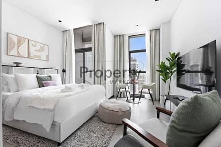 Studio for Rent in Business Bay, Dubai - 12 Payments Option | Well-Maintained | Balcony