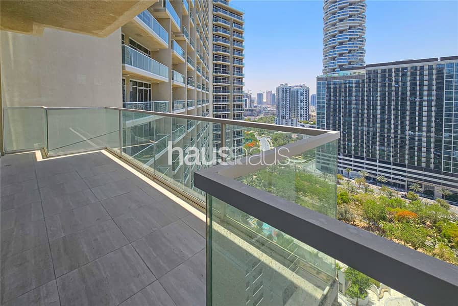 Vacant on transfer | Pool facing | Best View Vacant on transfer | Pool facing | Best View