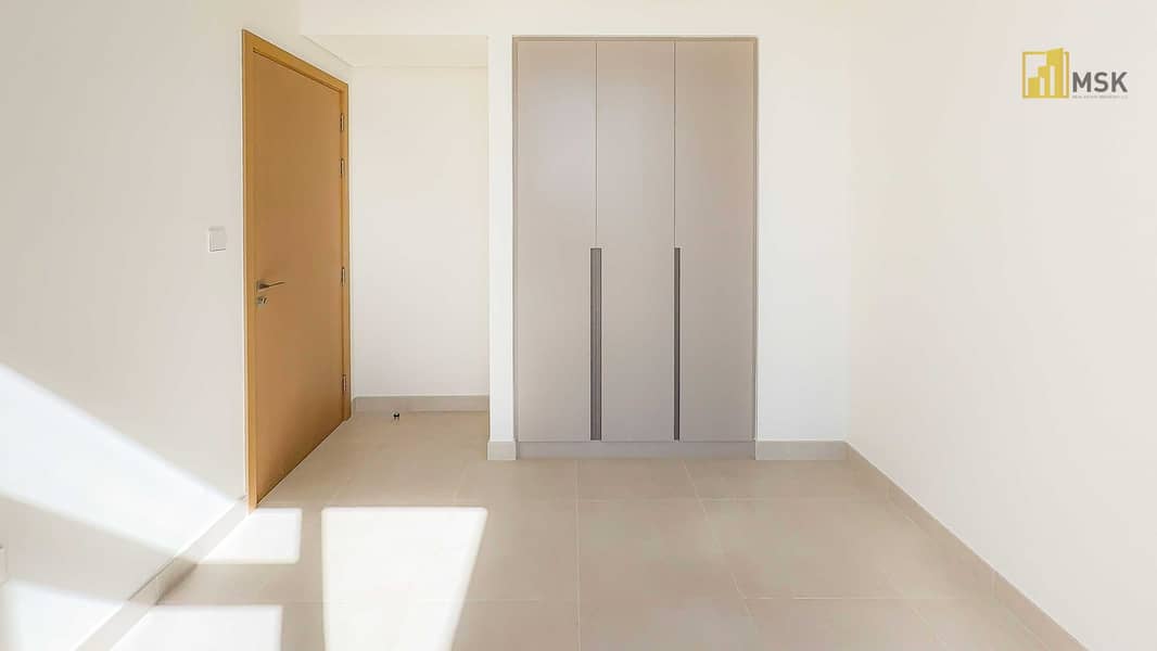 14 AR-R080-27. jpg
